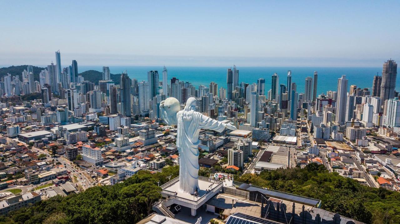 Estaleiro Com Charme - Ar, Churras E Pet Friendly Balneário Camboriú Exterior foto